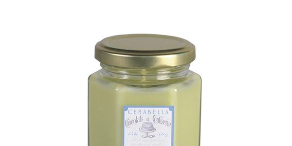 small tea cupcake cream candle